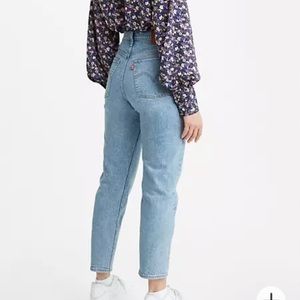 Levi’s Wedgie Fit Ankle Jeans size 25